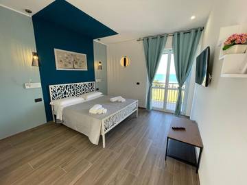 Chambre d’hôte pour 2 personnes, avec vue et jardin à Trani