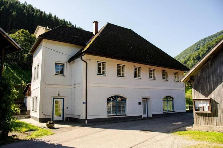 Ferienwohnung für 2 Personen, mit Terrasse und Ausblick sowie Garten, mit Haustier