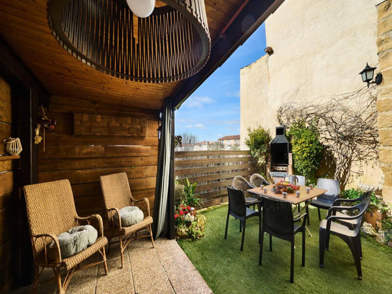 Entire apartment, Penthouse in Labastida with Wine Cellar in Labastida Bastida, Álava