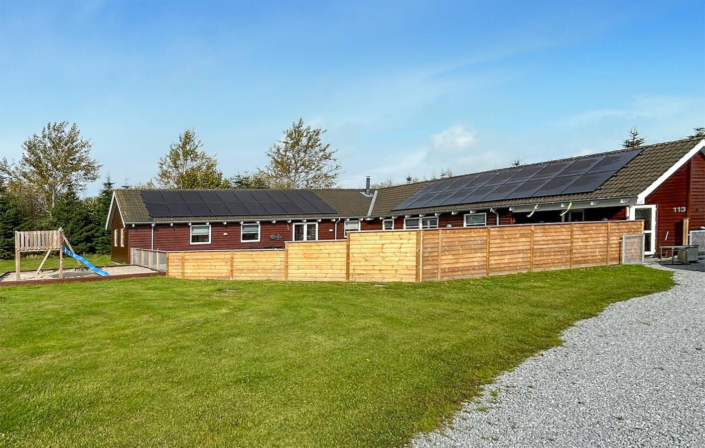 Maison de vacances pour 24 personnes avec terrasse in Mer Baltique suédoise