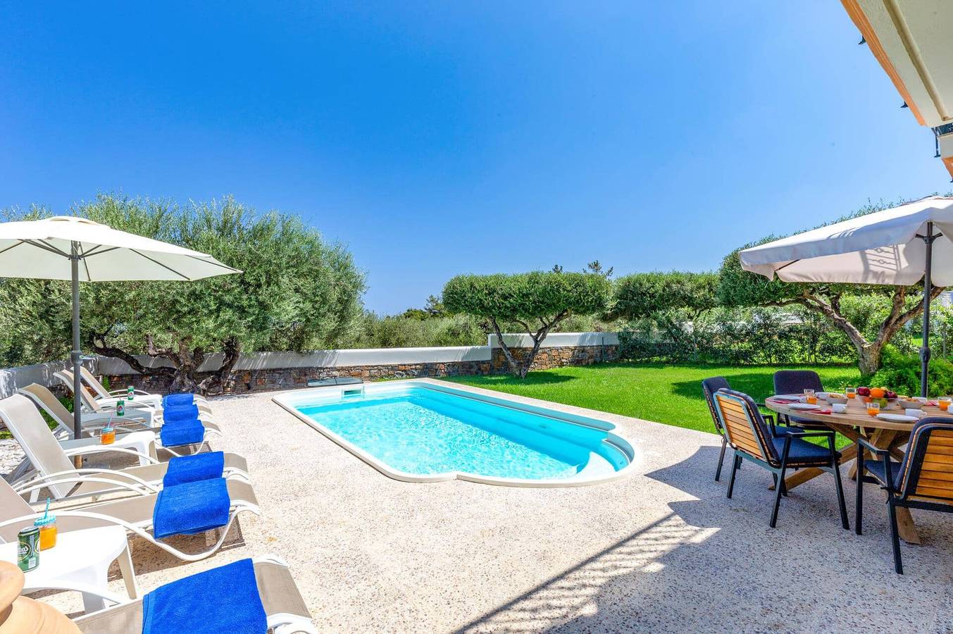 Villa Nefeli Green by Villa Plus in Limenas Chersonisou, Iraklio-Heraklion und Umgebung