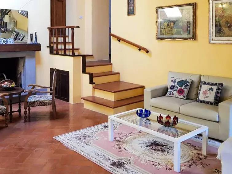 Ganze Wohnung, 5 Zimmer 7 Personen in Buti, Pisa Provinz