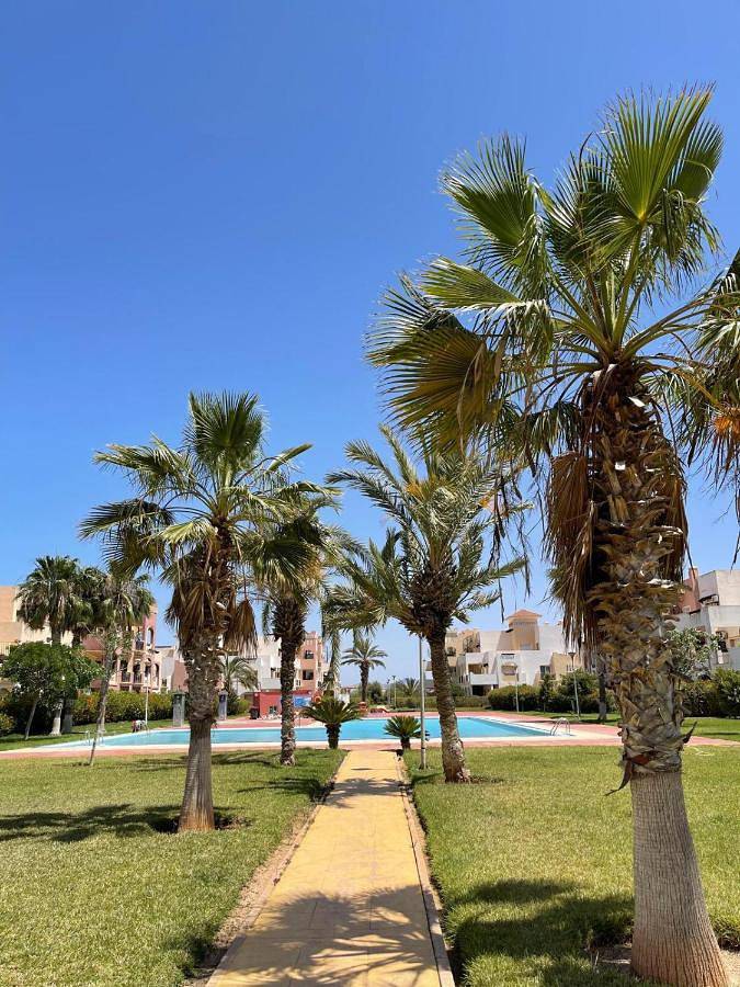 Appartement de vacances pour 6 personnes, avec piscine ainsi que jardin et vue
