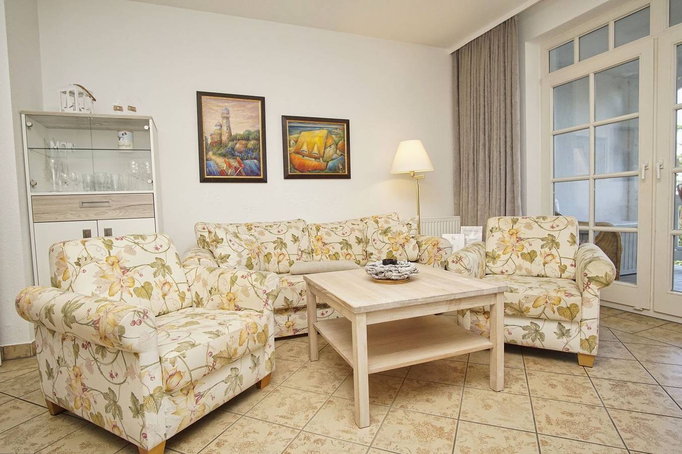 Geheel appartement, Direkt an der Strandpromenade, Balkon mit Meerblick - Aparthotel Ostsee Fewo 15 in Ostseebad Binz, Binz