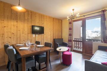 Gîte pour 6 personnes, avec balcon ainsi que piscine et sauna à Val Thorens