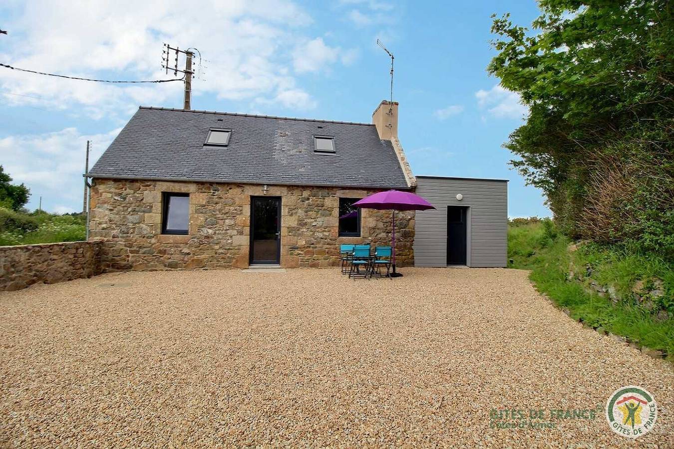 Gîte pour 4 Personnes dans Plougrescant, Région de Lannion