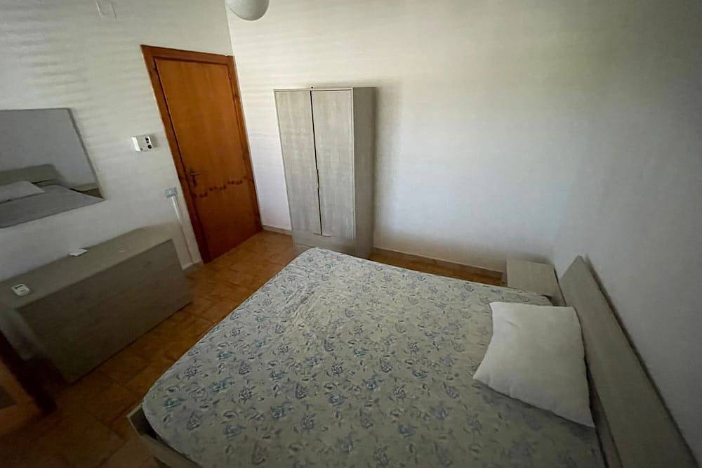 Entire apartment, Beautiful apartment in front of the sea, gallipoli, in the center in Sannicola, Gulf of Taranto