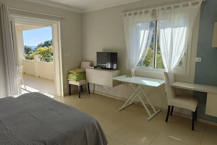 Ferienwohnung für 2 Personen, mit Terrasse in Les Issambres - 3