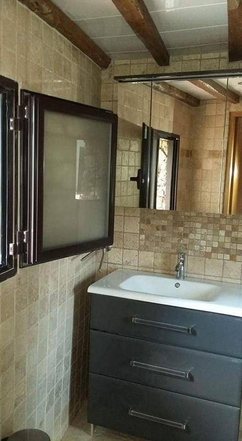 Double Room with Private Bathroom in Saint-André-de-Majencoules, Parc national des Cévennes