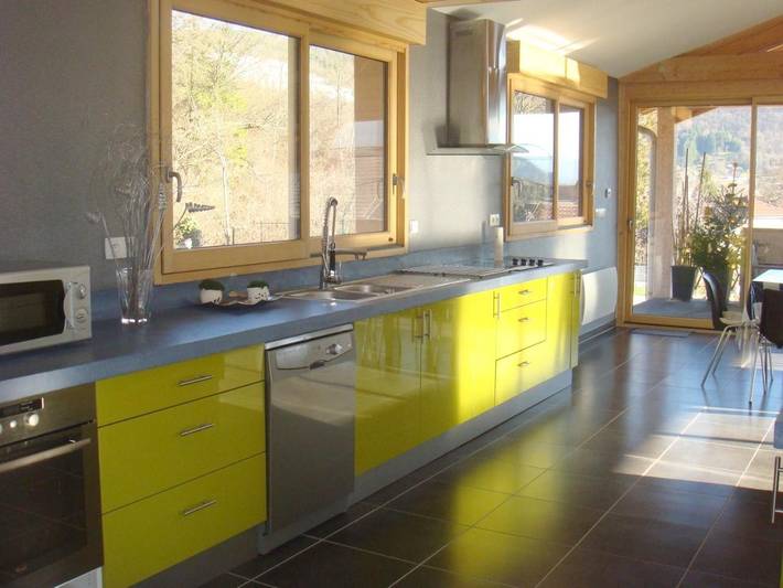 Location de vacances pour 13 personnes, avec jardin et jacuzzi, adapté aux familles à Ornans - 2