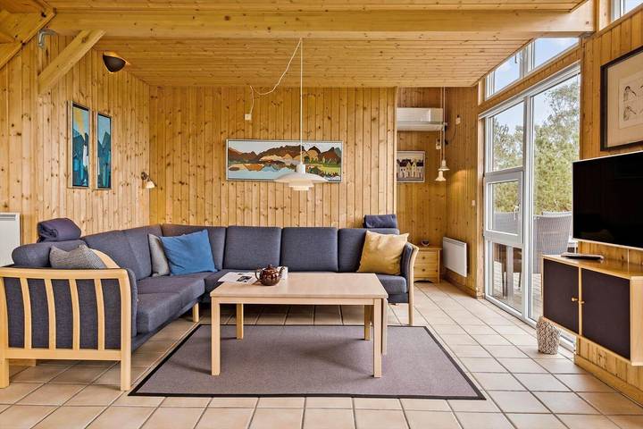 Ferienhaus für 6 Personen, mit Whirlpool und Terrasse sowie Garten und Sauna in Himmerland - 2