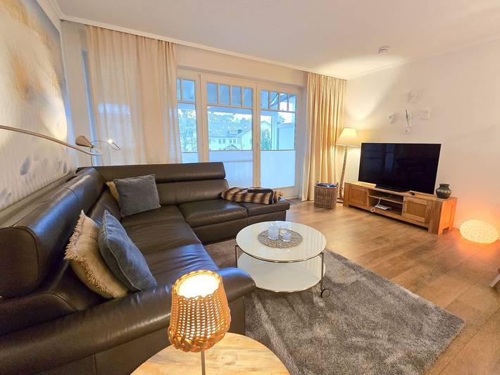 Ferienwohnung für 4 Personen, mit Balkon und Garten im Ostseebad Binz