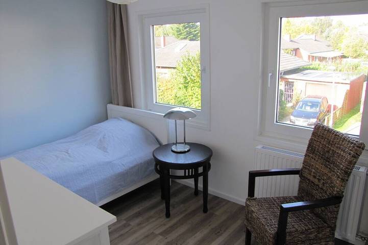 Ferienwohnung für 5 Personen, mit Garten in Stuhr - 4