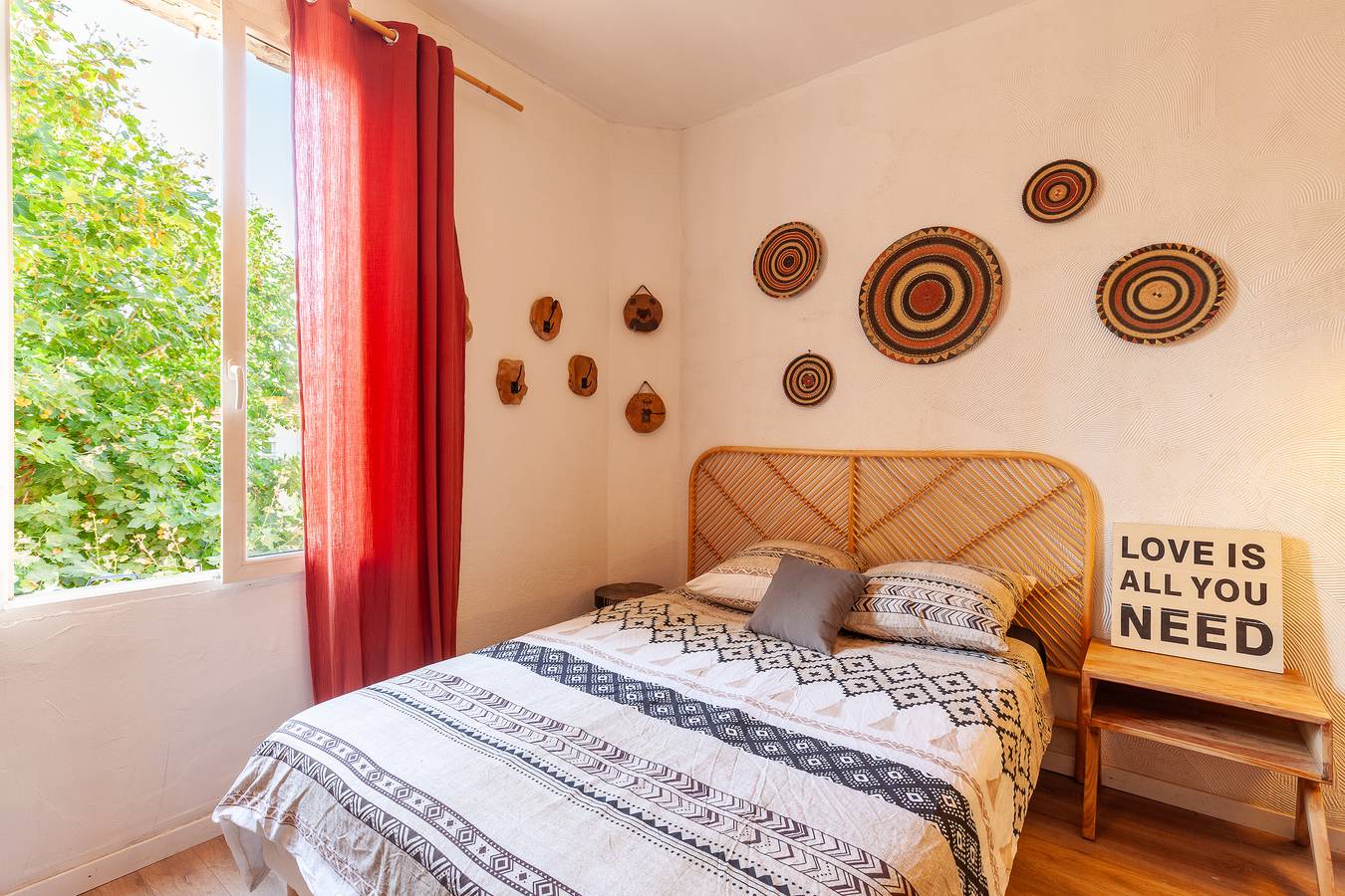 Maisonnette 6-8 Pers con terraza y Wi-Fi in Marsella, Marsella region