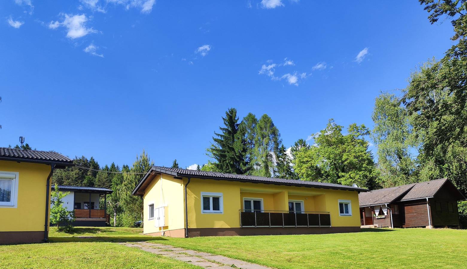 Ganze Ferienwohnung, Holzbungalow seeseitig Nr 2 in Karawanken und Bachergebirge, Sankt Kanzian am Klopeiner See