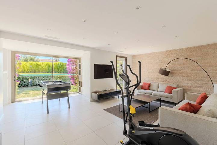 Villa pour 8 personnes, avec Terrasse ainsi que Jardin et Piscine à Villeneuve-Loubet - 3