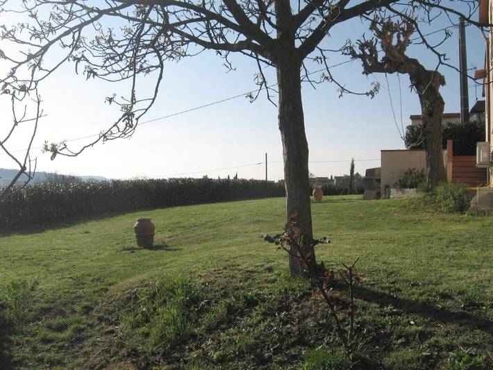 Agriturismo per 4 persone, con Terrazza e Giardino nonché Panorama a Scandicci