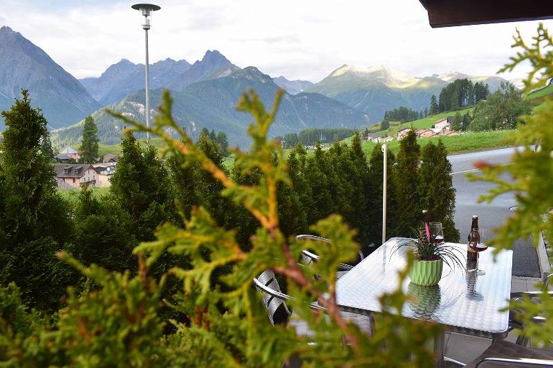 Entire holiday apartment, Ferienwohnung Fionas 257 - Ferienwohnung für 2-4 Personen in Ftan, Lower Engadine