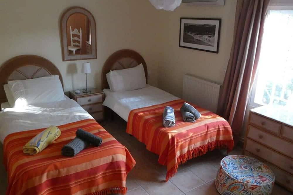 Absolutely prime location - far reaching seaviews, 5 mn stroll to beaches & town in Cala del Portitxol (Moraira), Teulada (Spanien)