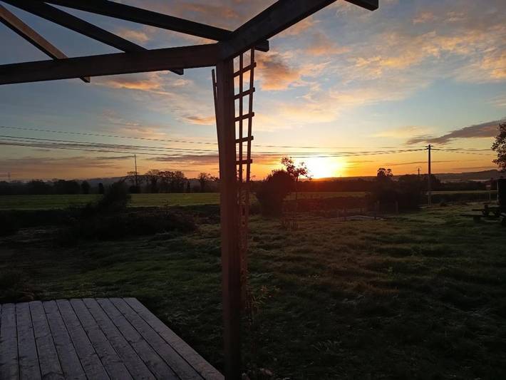 Location de vacances pour 3 personnes, avec jardin ainsi que vue et terrasse à Allaire - 3