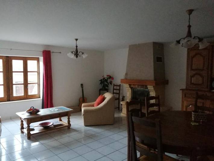 Location de vacances pour 9 personnes, avec jardin et vue à Lavaudieu - 3
