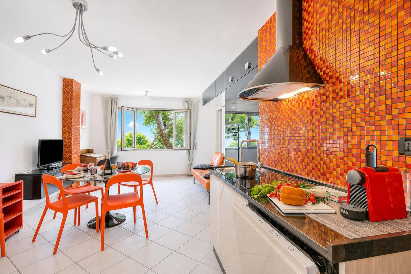 Ganze Wohnung, Il Suono del Mare - Sea Front Apt and Pool in Capo Mimosa-Rollo, Cervo (Liguria)