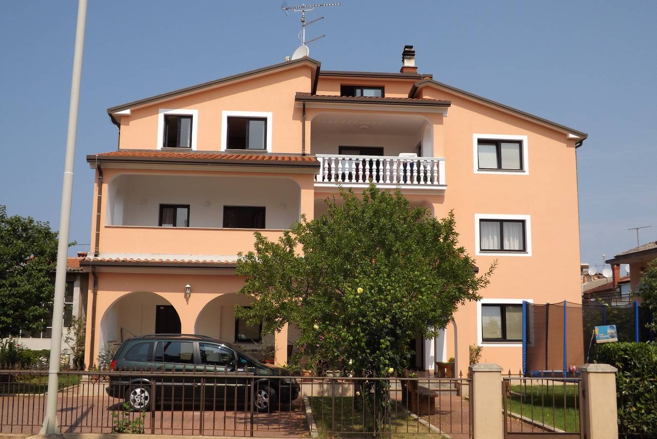 Entire apartment, One bedroom apartment with terrace Umag A-6932-c in Umag, Umag Region