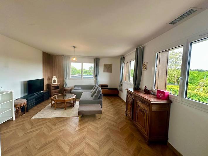 Appartement de vacances pour 6 personnes, avec piscine et terrasse ainsi que jacuzzi et sauna