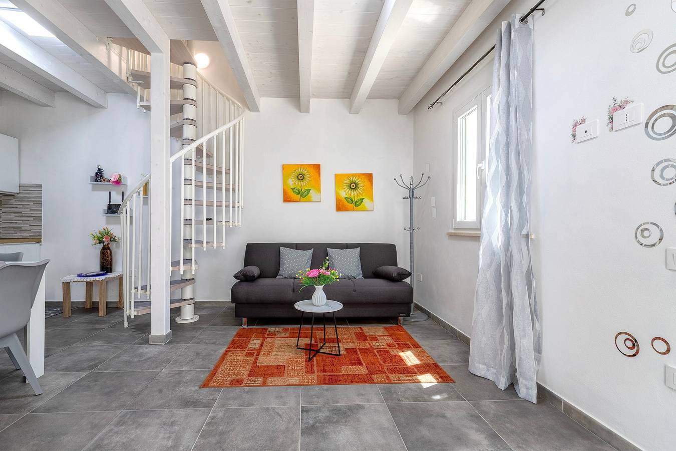 Appartamento intero, Appartamento 'Casa Angela' con giardino privato, balcone e aria condizionata in Nulvi, Provincia di Sassari