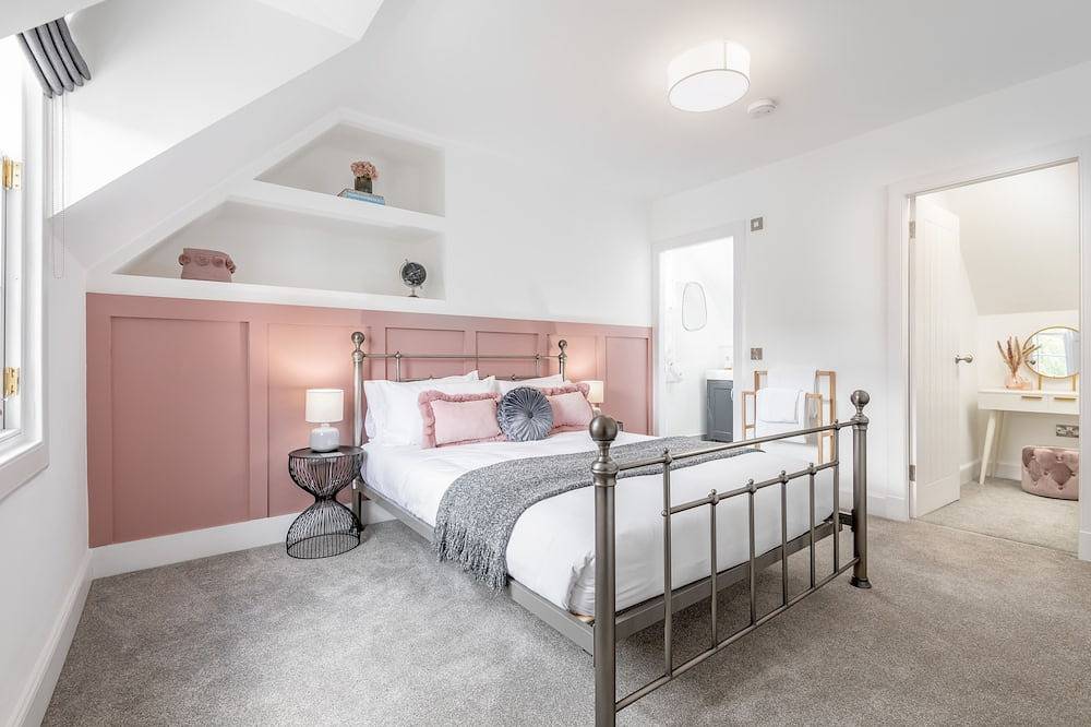 Stunning 4 bed family home w/hot tub & huge garden in Killin, Stirling und Umgebung
