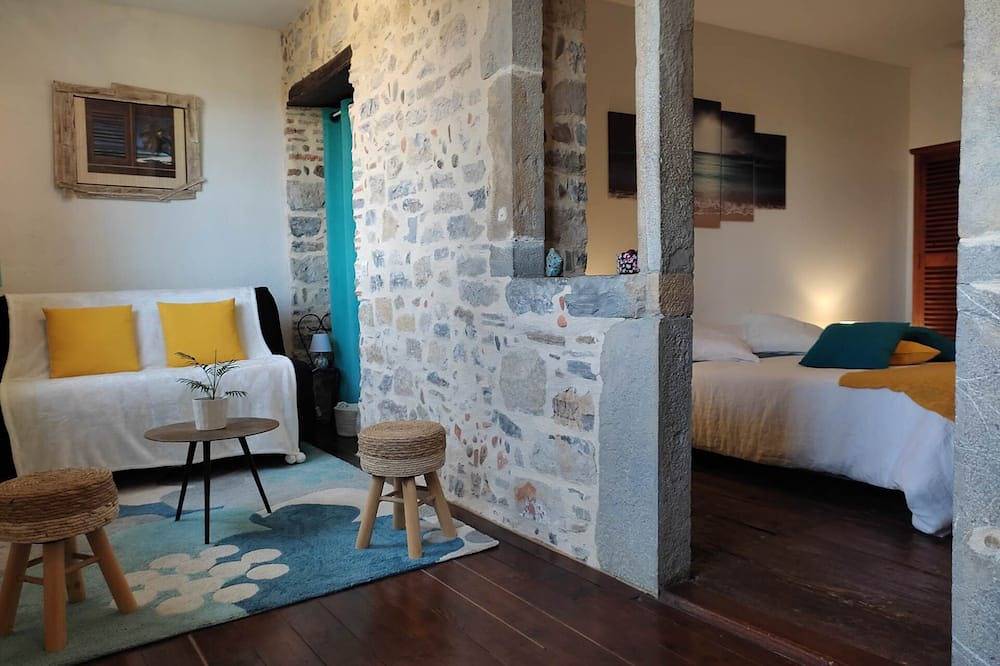 Apartamento entero, Suite Auténtica - Patrimoine in Oloron-Sainte-Marie, Béarn