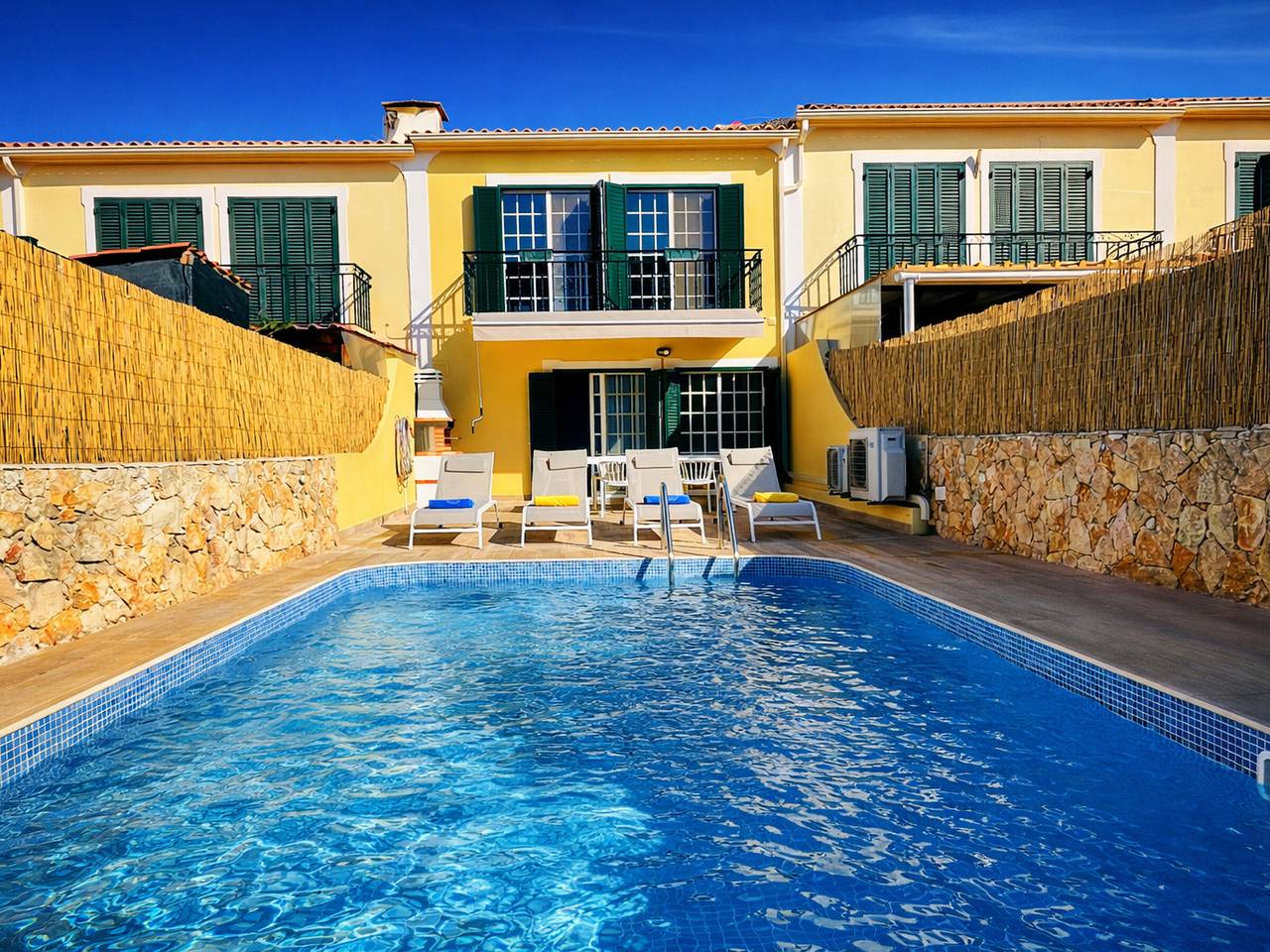 Casa De Férias para 8 Pessoas em Ferreiras, Distrito de Faro