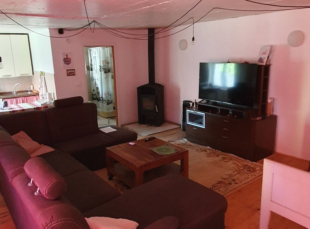 Estudio entero, Estudio para 3 personas con jardín in Condado de Lika-Senj