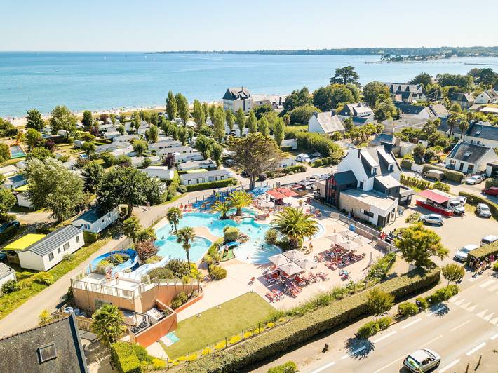 Appartement de vacances pour 4 personnes, avec bassin pour enfant et jardin