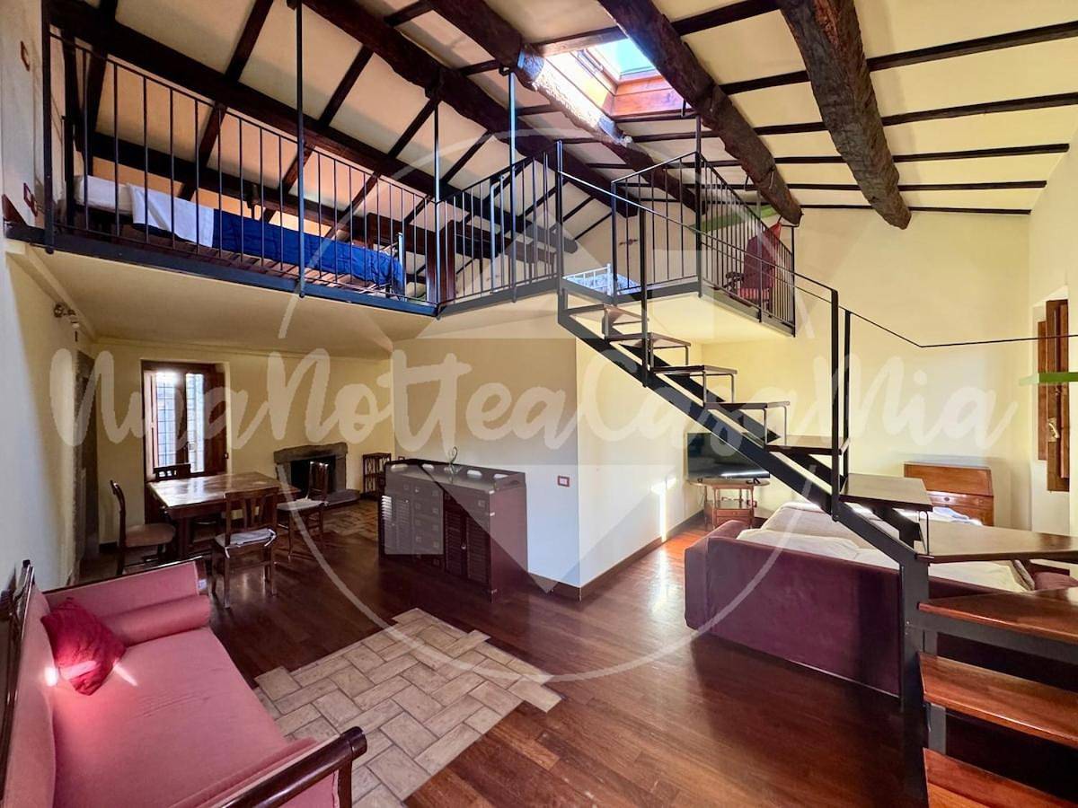Appartamento intero, One-Bedroom Apartment in Sacrofano, Provincia di Roma