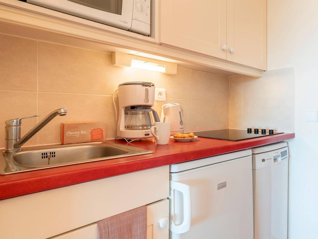 Appartement entier, Retraite avec piscines chauffées partagées in Mallemort, Région d'Arles