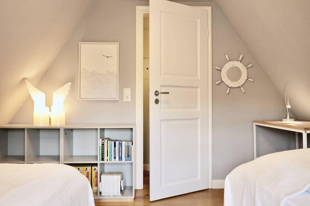 Wohnen in ruhiger Dorfrandlage, ideal für Paare, gerne auch mit Kind  und Hund! in Midlum, Föhr