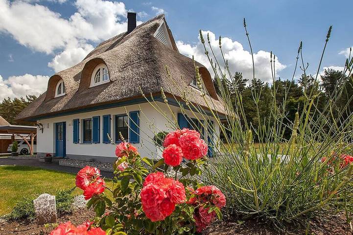 Ferienhaus für 6 Personen, mit Terrasse und Garten sowie Sauna