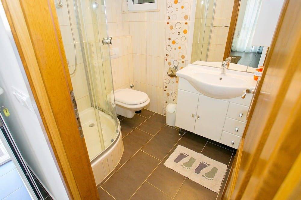 Ganze Wohnung, Ferienwohnungen Ivan,, Osibova, hr in Milna, Brac