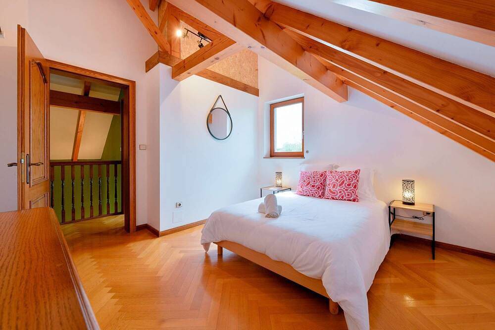 Villa pour 10 Personnes dans Volmunster, Nord de l'Alsace