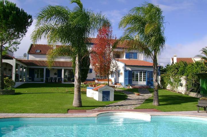Casa de férias para 15 pessoas, com jardim, com animais de estimação - 1