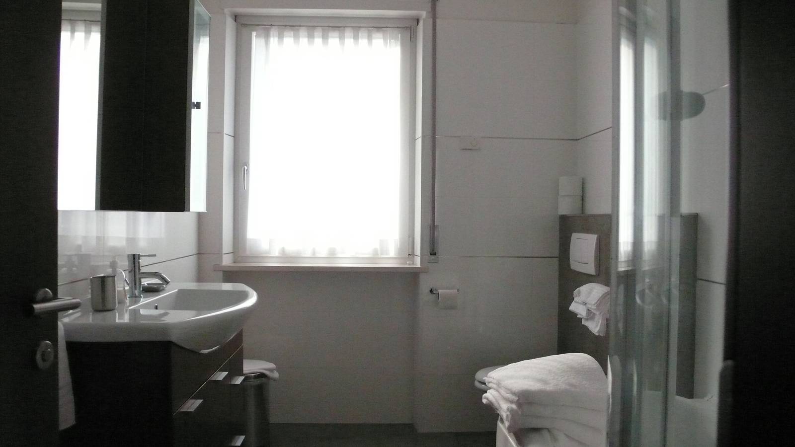 Geheel appartement, Modern and elegant apartments in Riva del Garda, Garda Bergen
