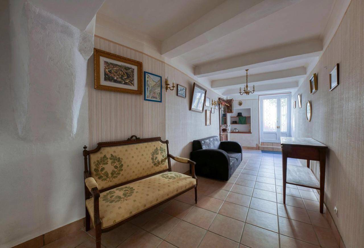Four-Bedroom House in Alignan-du-Vent, Mittelmeerküste (Frankreich)