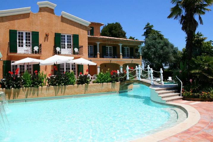 Hôtel pour 3 personnes, avec piscine ainsi que jardin et bassin pour enfant à Praia de Mira - 2