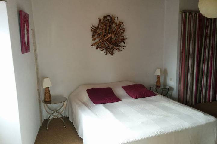 Location de vacances pour 8 personnes, avec jardin et terrasse à Senouillac - 3