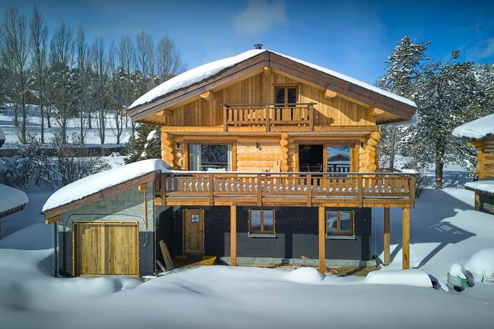 Chalet pour 10 personnes, avec jardin à Font-Romeu-Odeillo-Via - 2