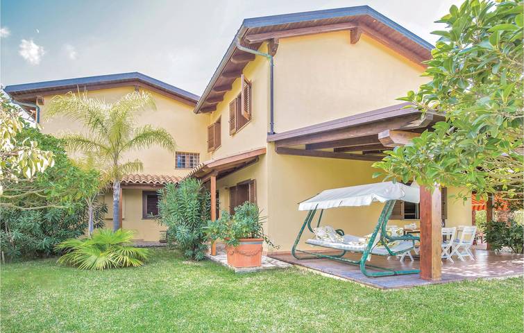 Casa vacanza per 6 persone, con Terrazza in Capo Vaticano