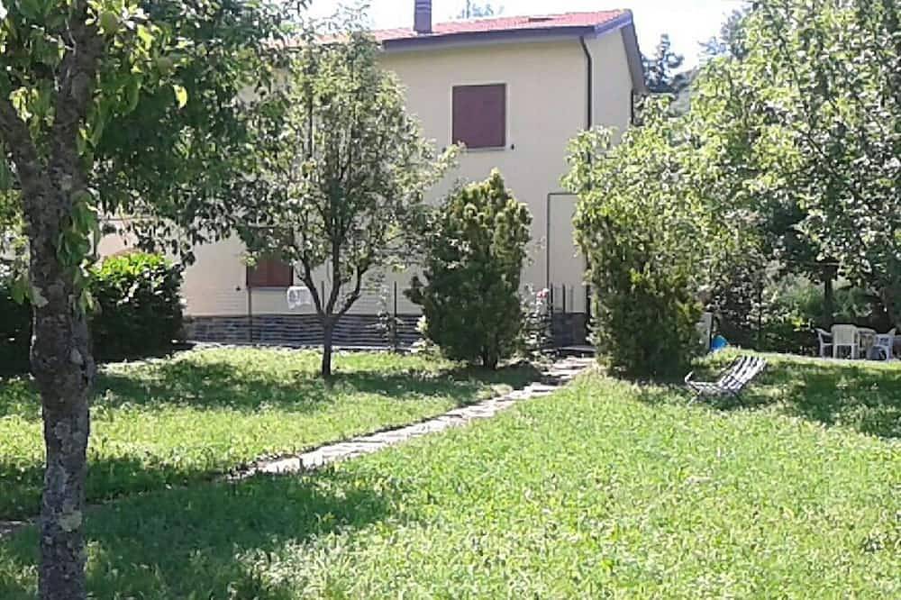 Splendida villa indipendente con Wifi, Tv, animali ammessi, vista panoramica e parcheggio in Porretta Terme, Provincia di Bologna