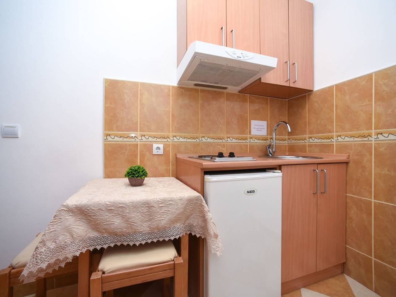 Appartement entier, Studio mit Balkon in Tivat, Bay of Kotor
