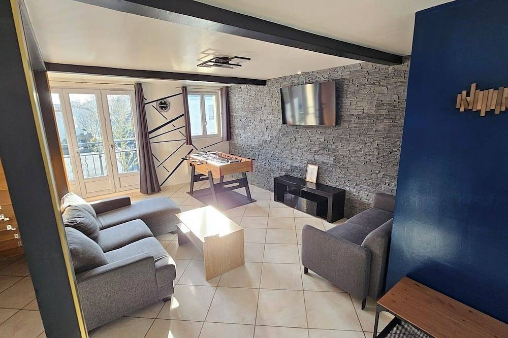 Apartamento entero, Blue Duplex Near Paris & Stade De France in Drancy, Sena-Saint Denis